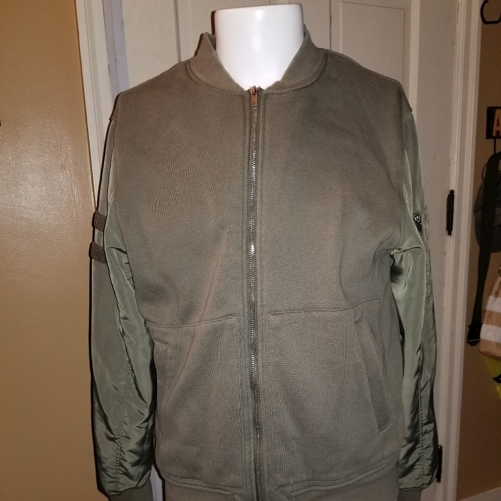 Divided jacket - Picture 1 of 6